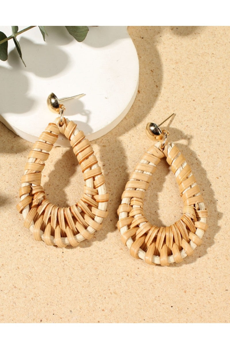 SWAN Raffia Teardrop Tassel Straw Woven Stud Earrings