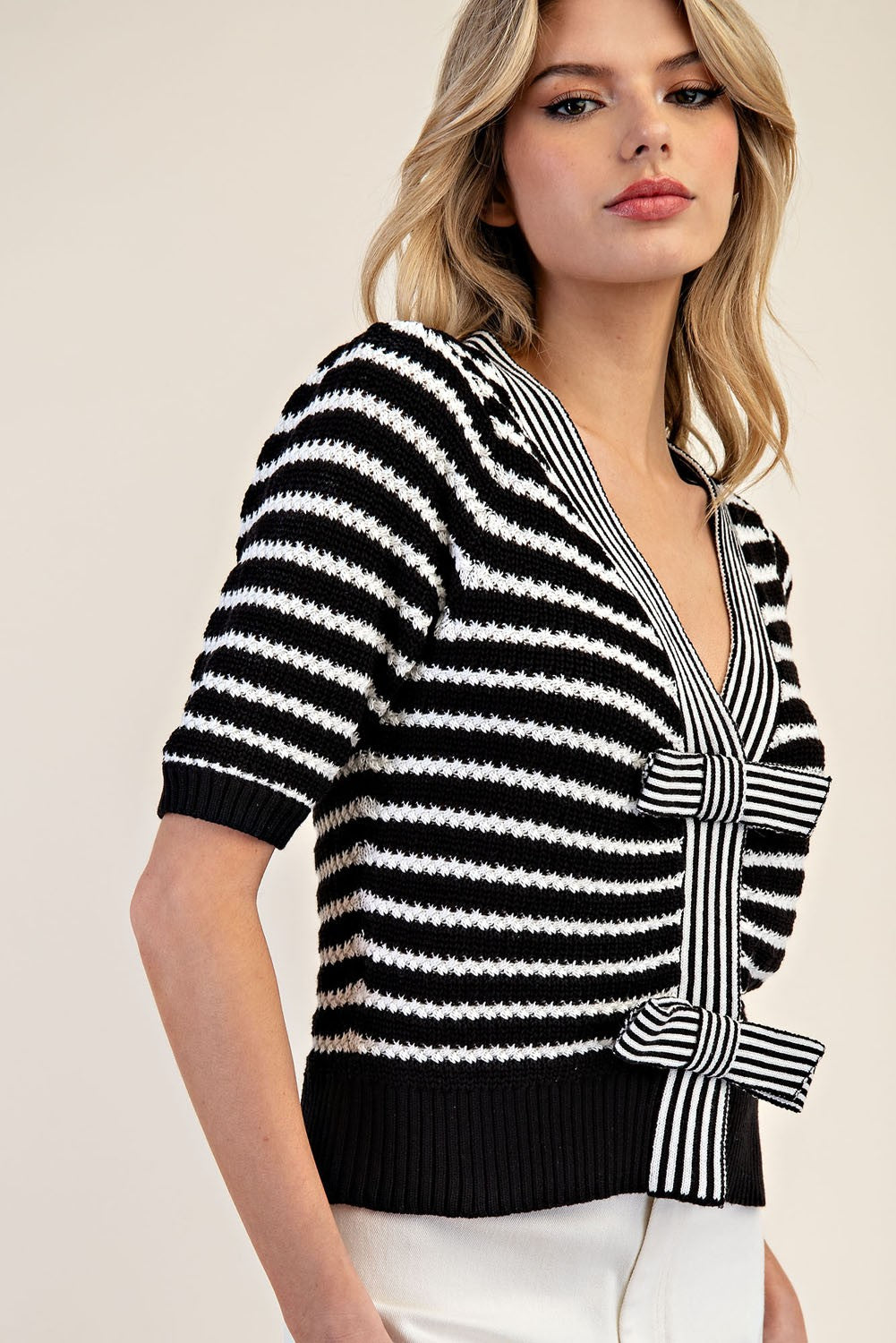 EE SOME Striped V Neck Short Sleeve Cardigan