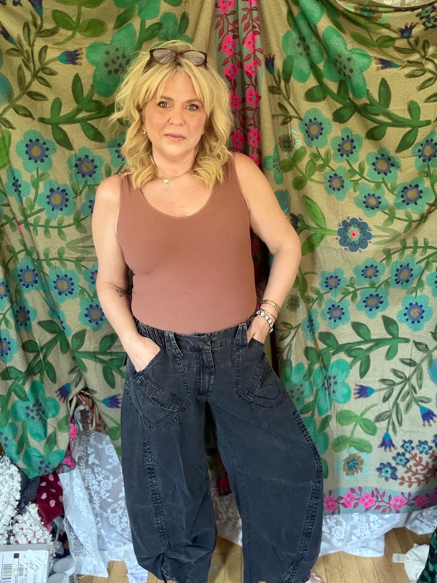 BLUE VELVET Ruched Leg Cargo Pants