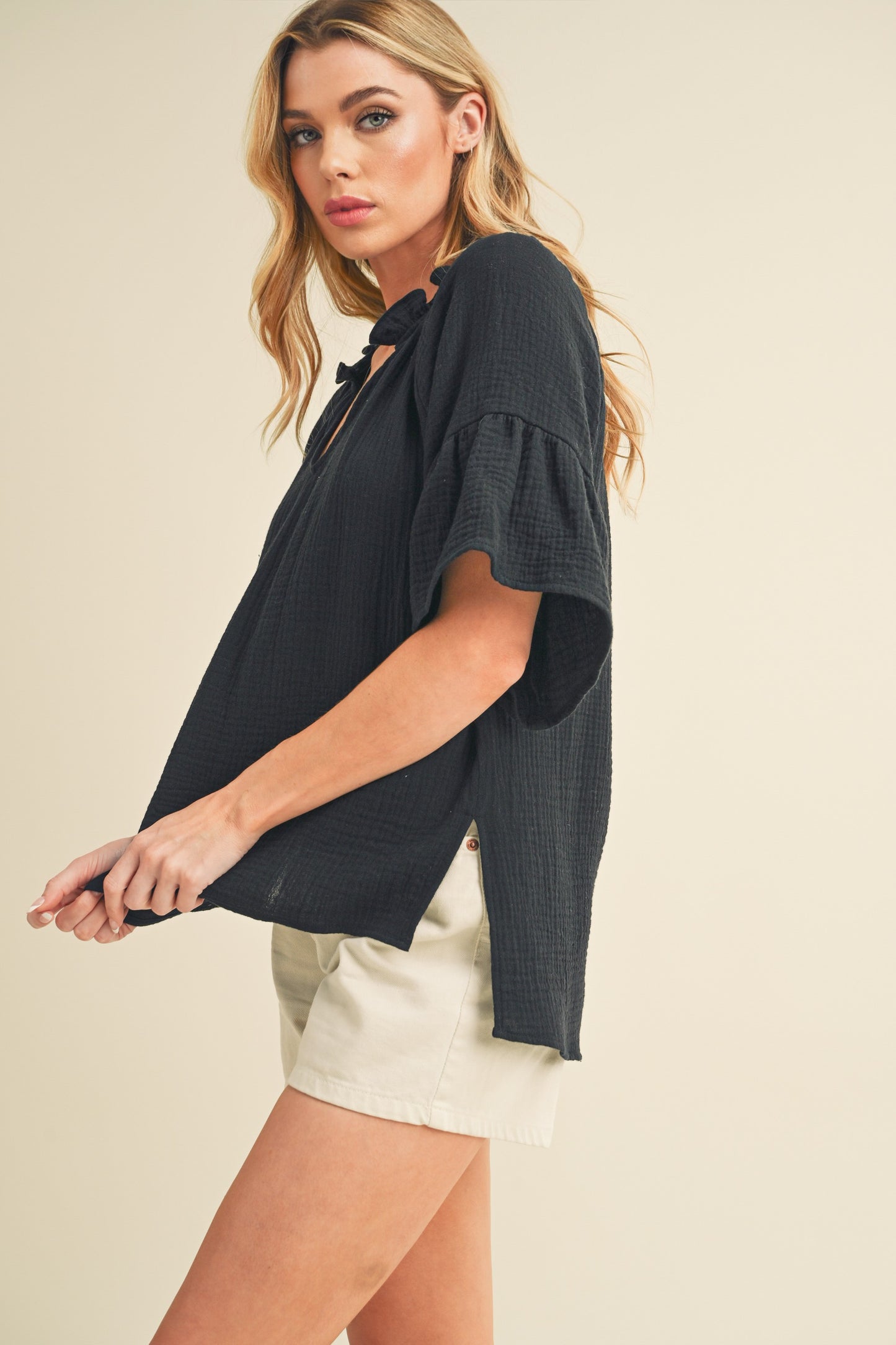 AEMI+CO Short Sleeve Ruffle Top
