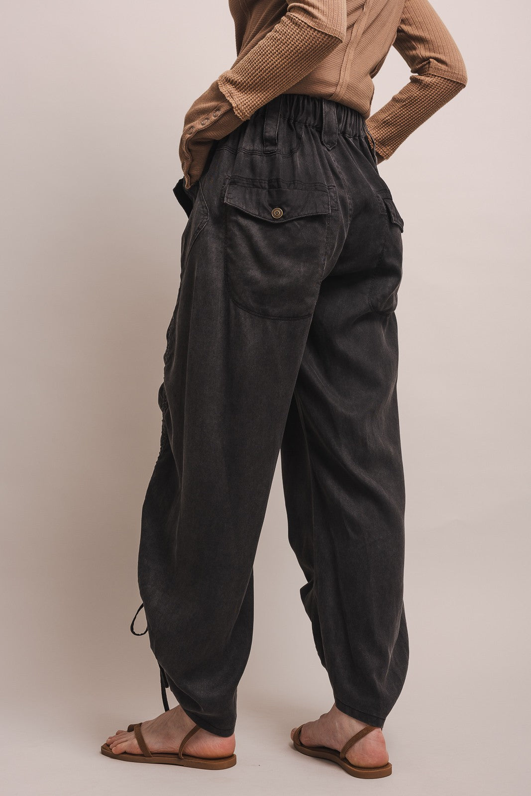 BLUE VELVET Ruched Leg Cargo Pants