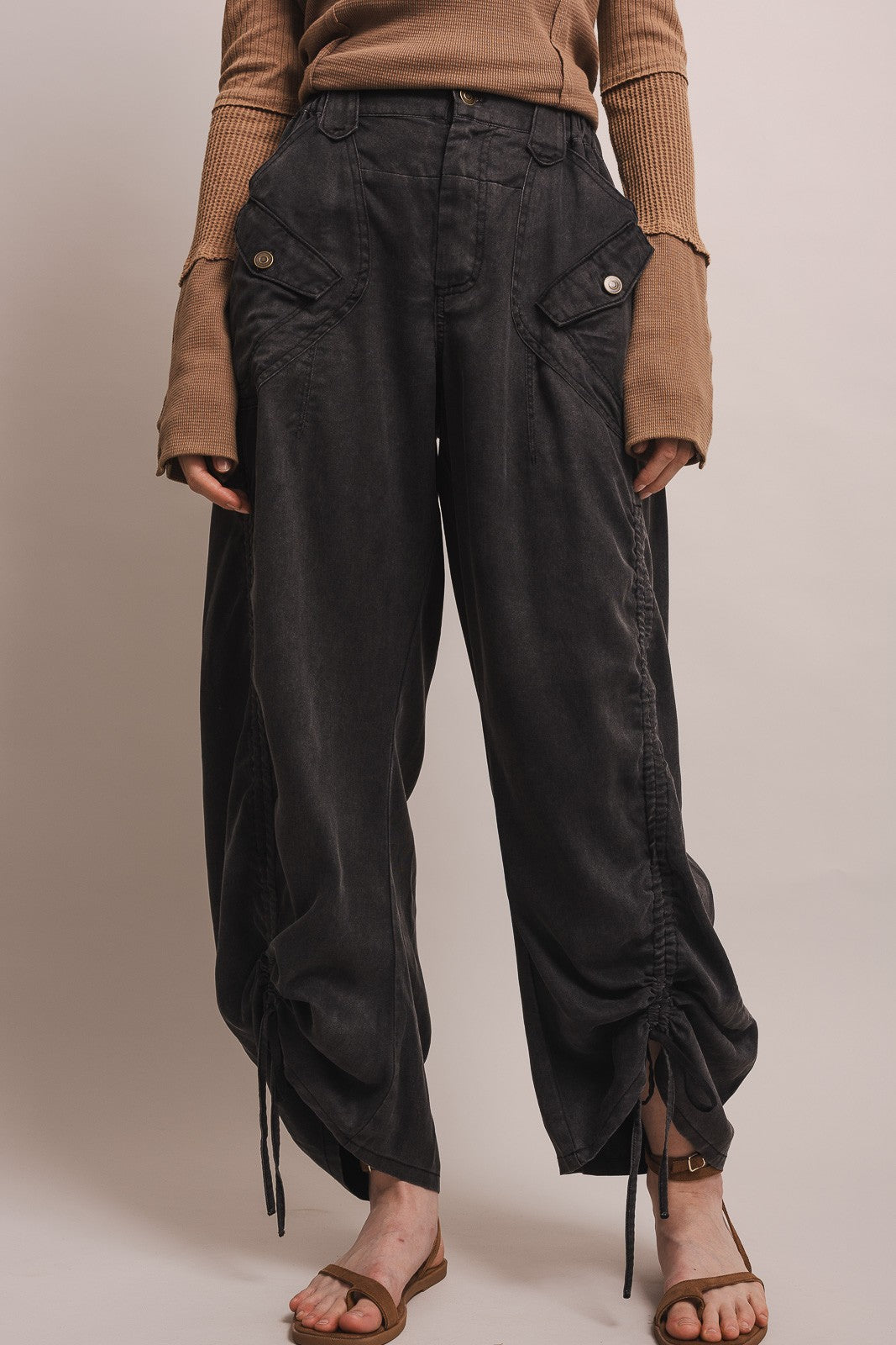 BLUE VELVET Ruched Leg Cargo Pants