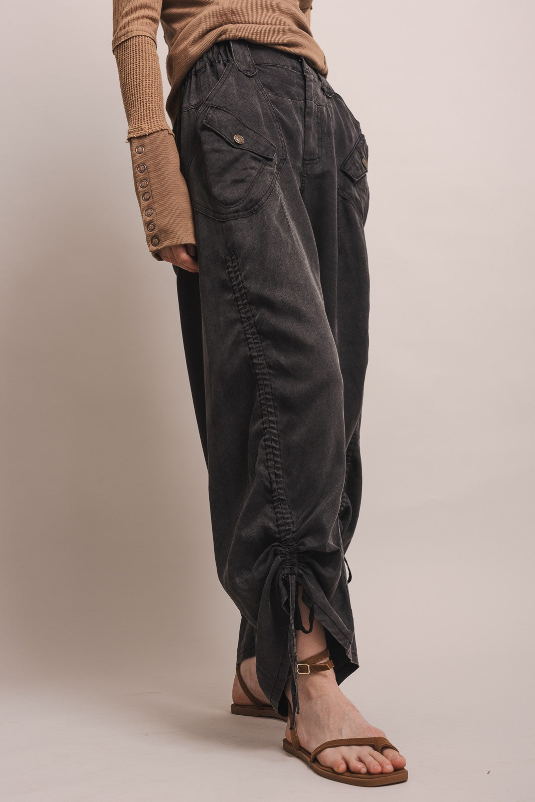 BLUE VELVET Ruched Leg Cargo Pants