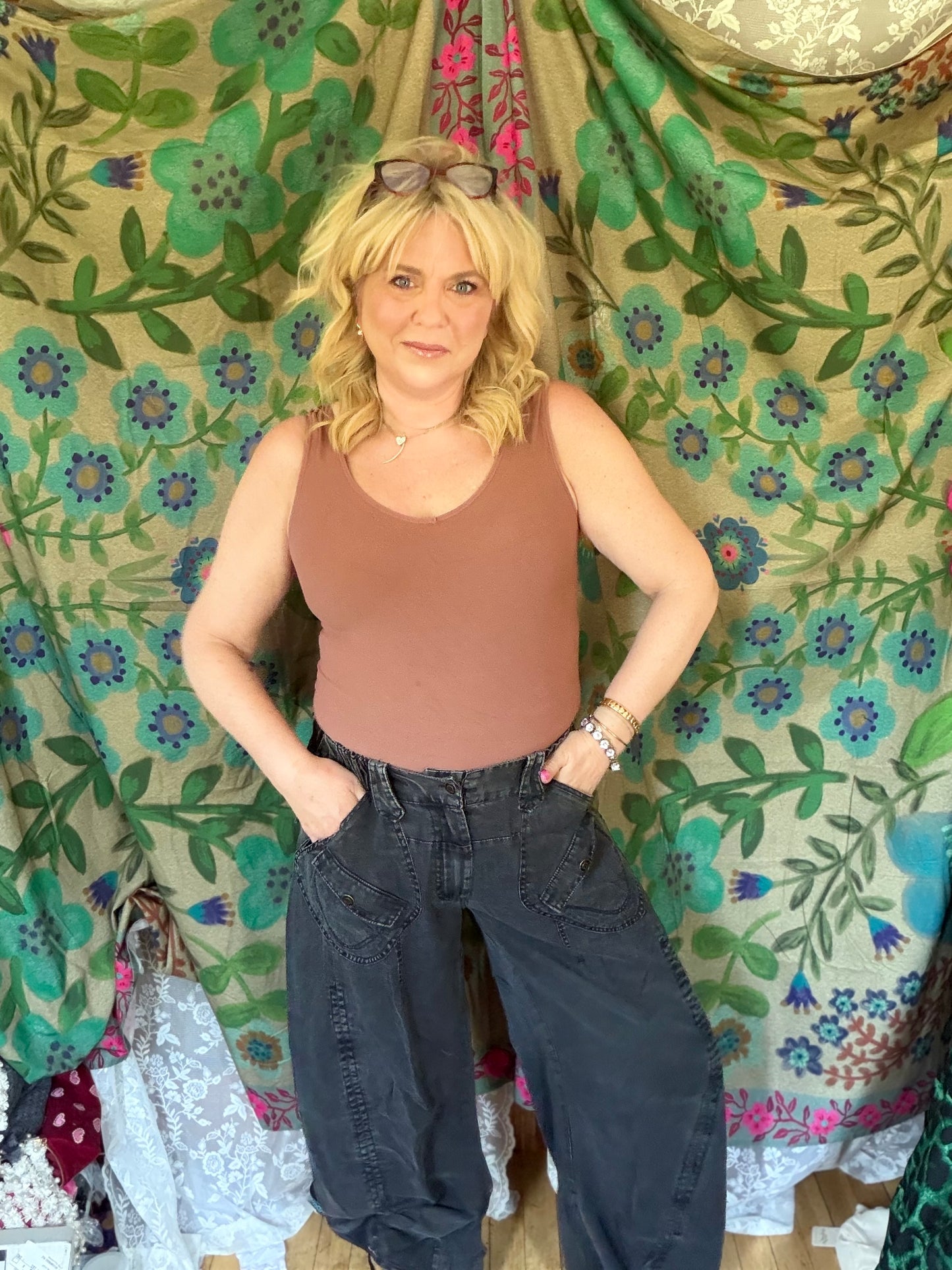 BLUE VELVET Ruched Leg Cargo Pants