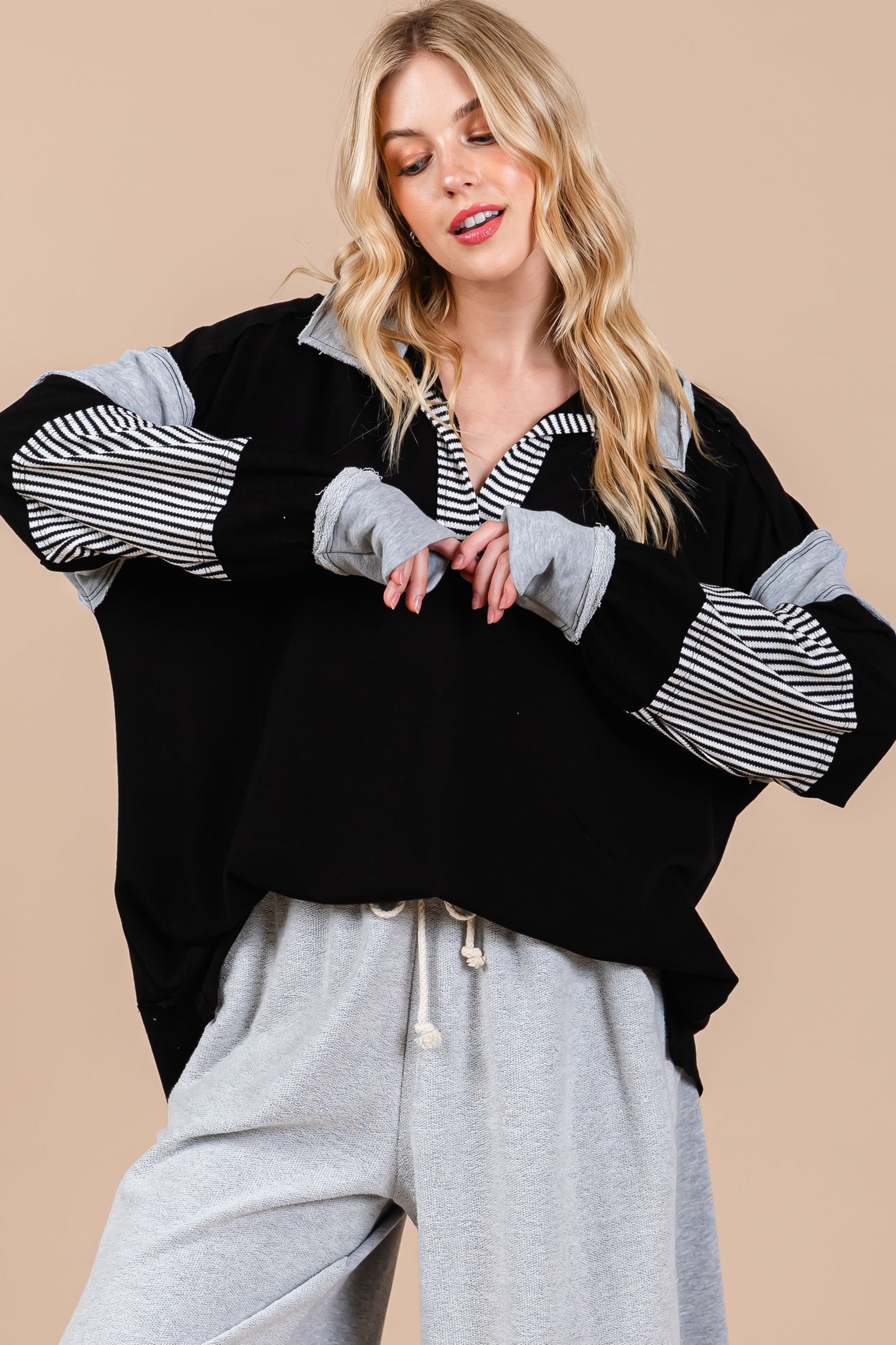 CES FEMME Striped Contrast Collared Pullover Sweatshirt