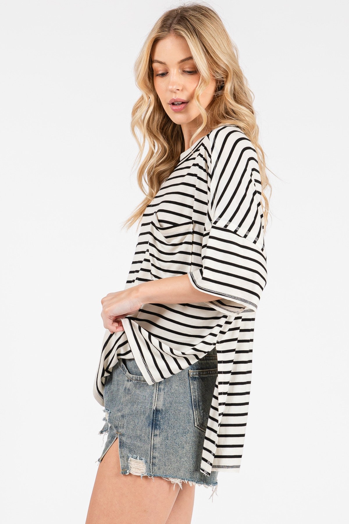 CES FEMME Oversized Striped Pocket Tee