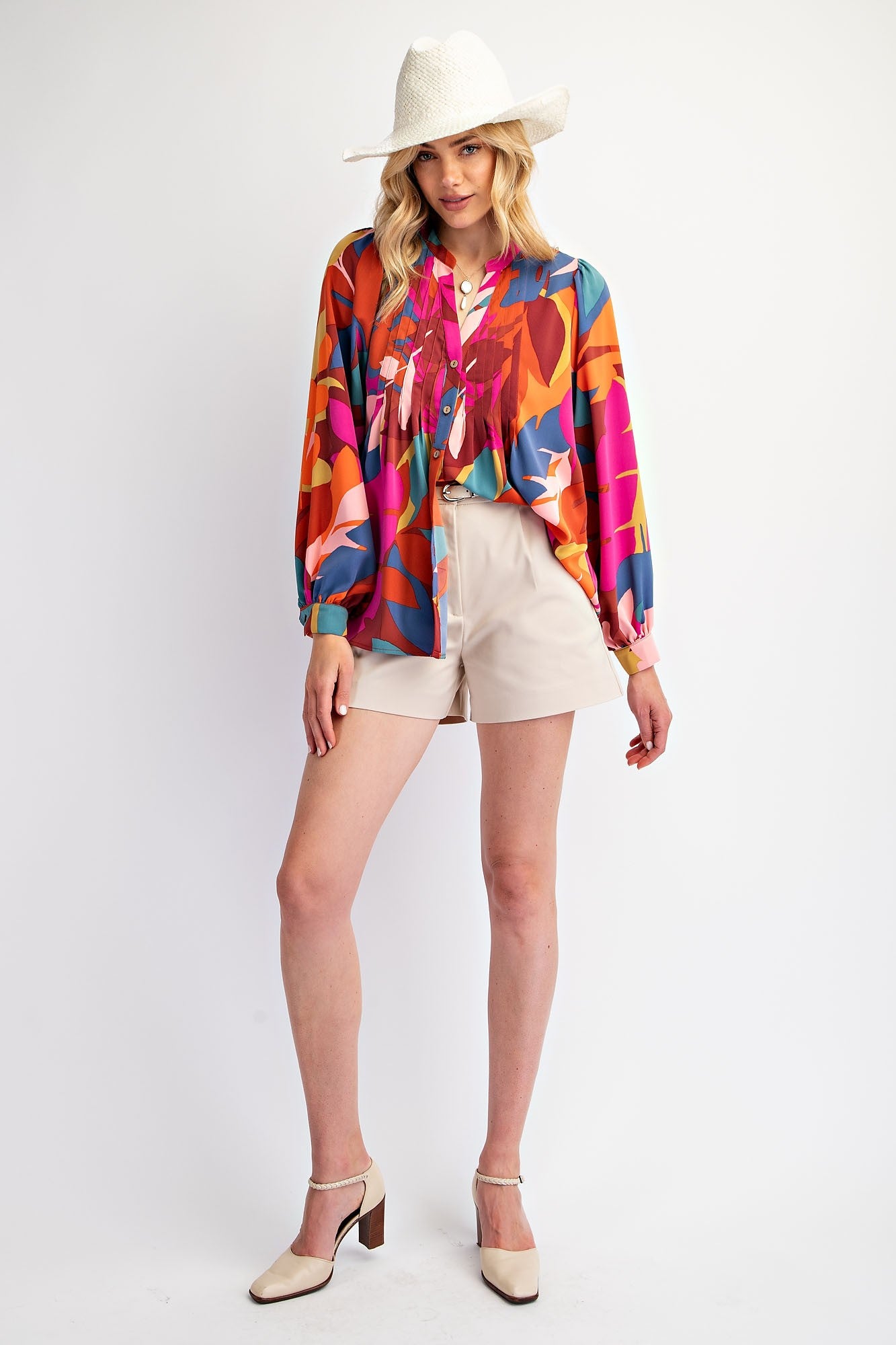 EASEL Printed Sophia Twill Pleated Top