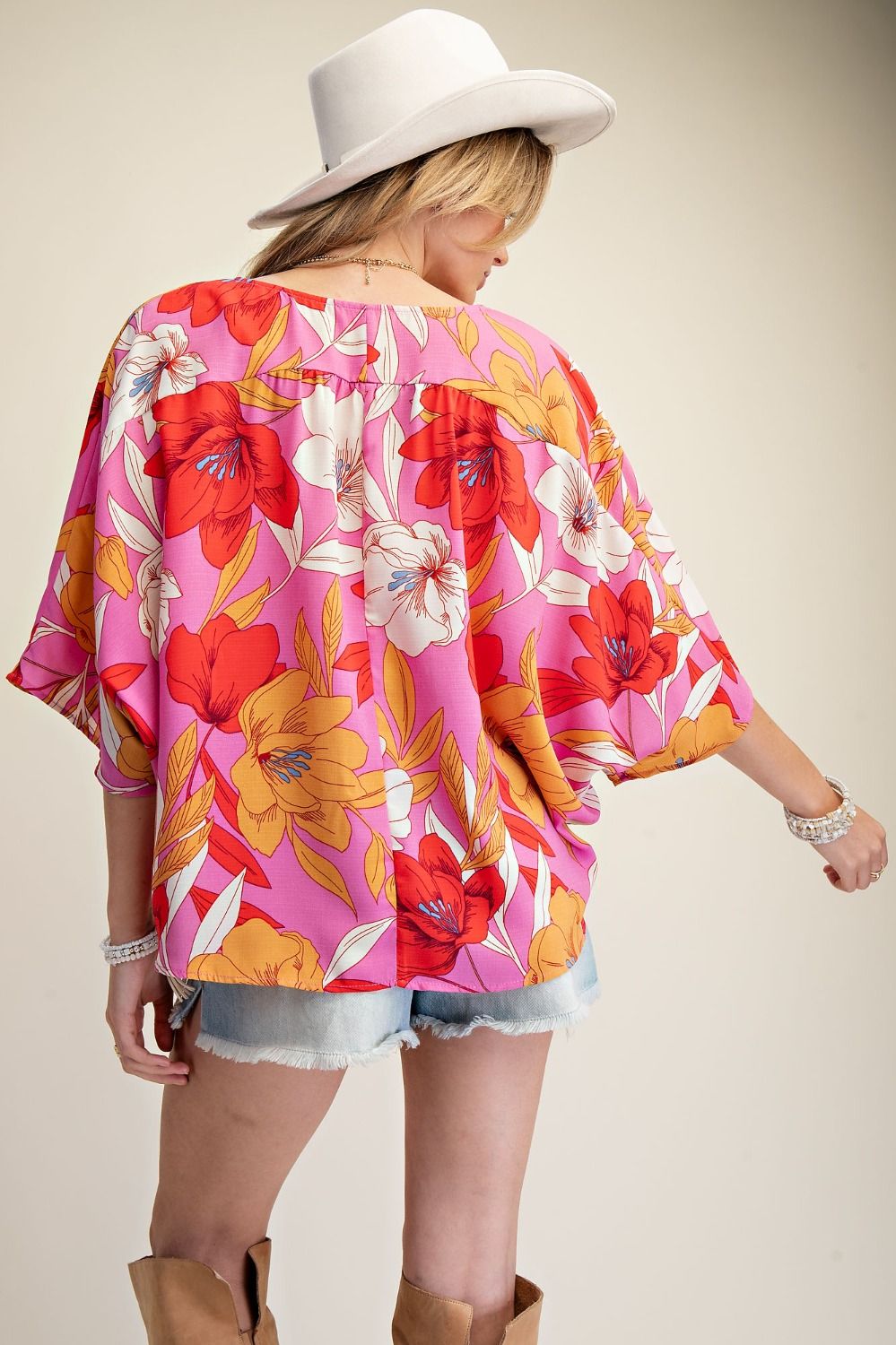 EASEL Floral Print Woven Top