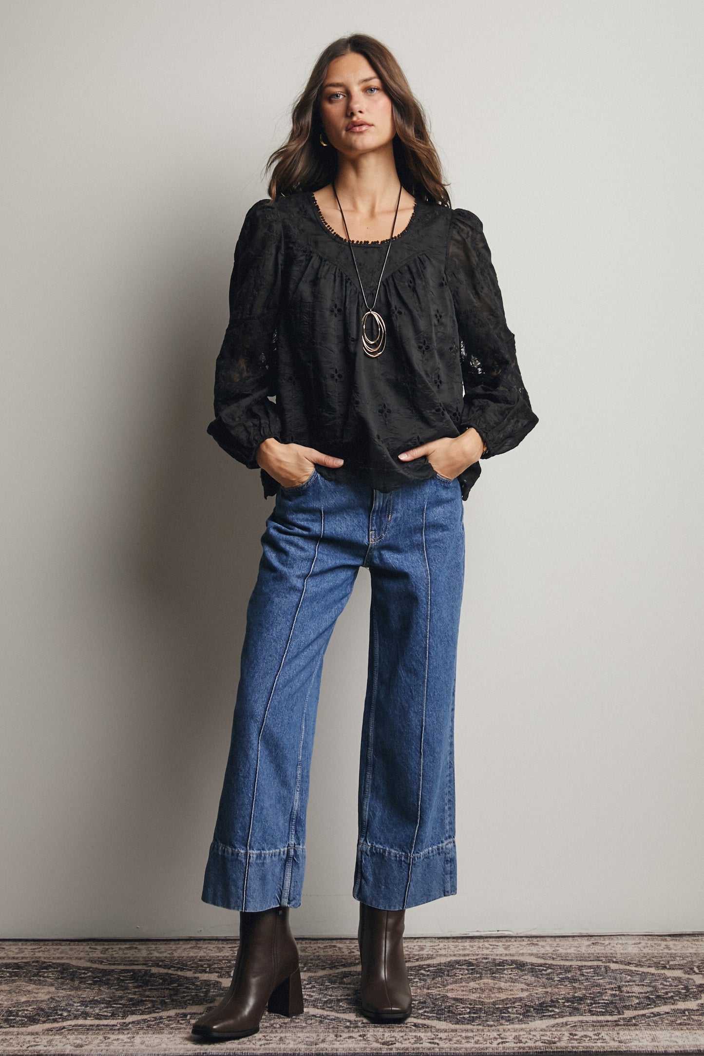 FORTE Embroidered Lace Puff Sleeve Top