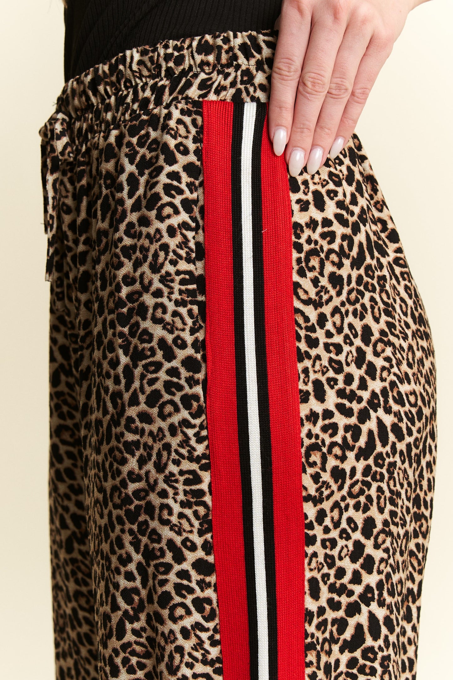 JADE BY JANE Leopard Contrast Trousers w/Red Panel