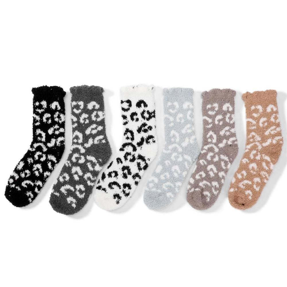 JUDSON Soft Plush Leopard Print Socks