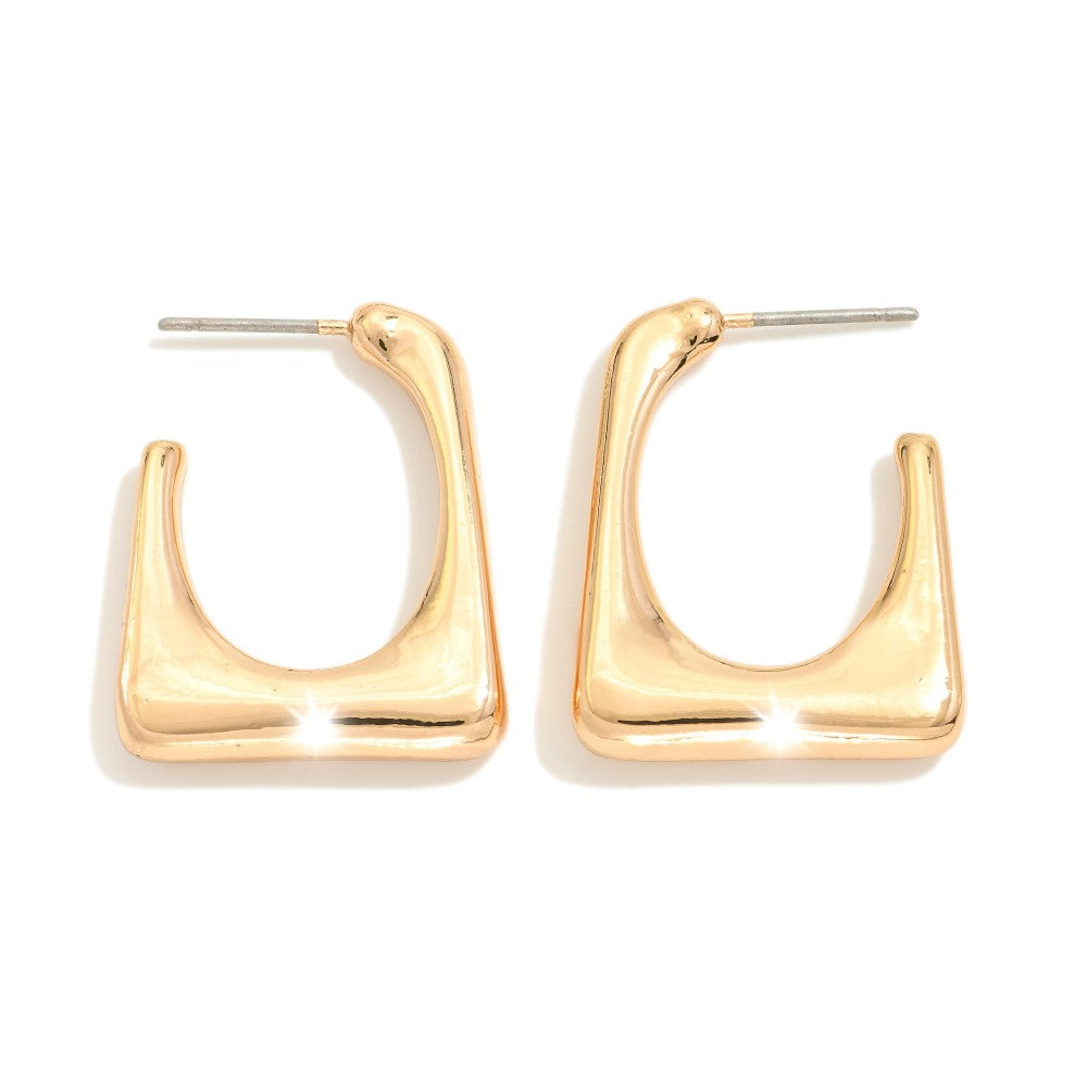 Judson Rounded Square Earrings