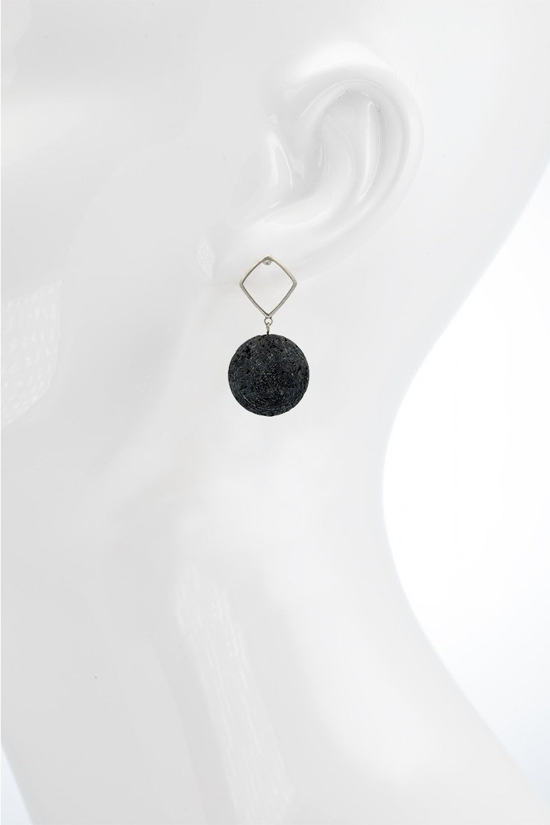 URBANISTA Jet Black Earrings