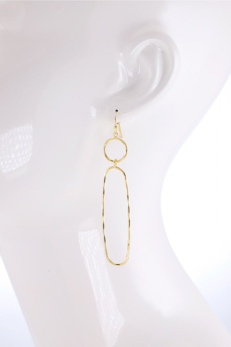 URBANISTA Linked Wire Oval Earrings