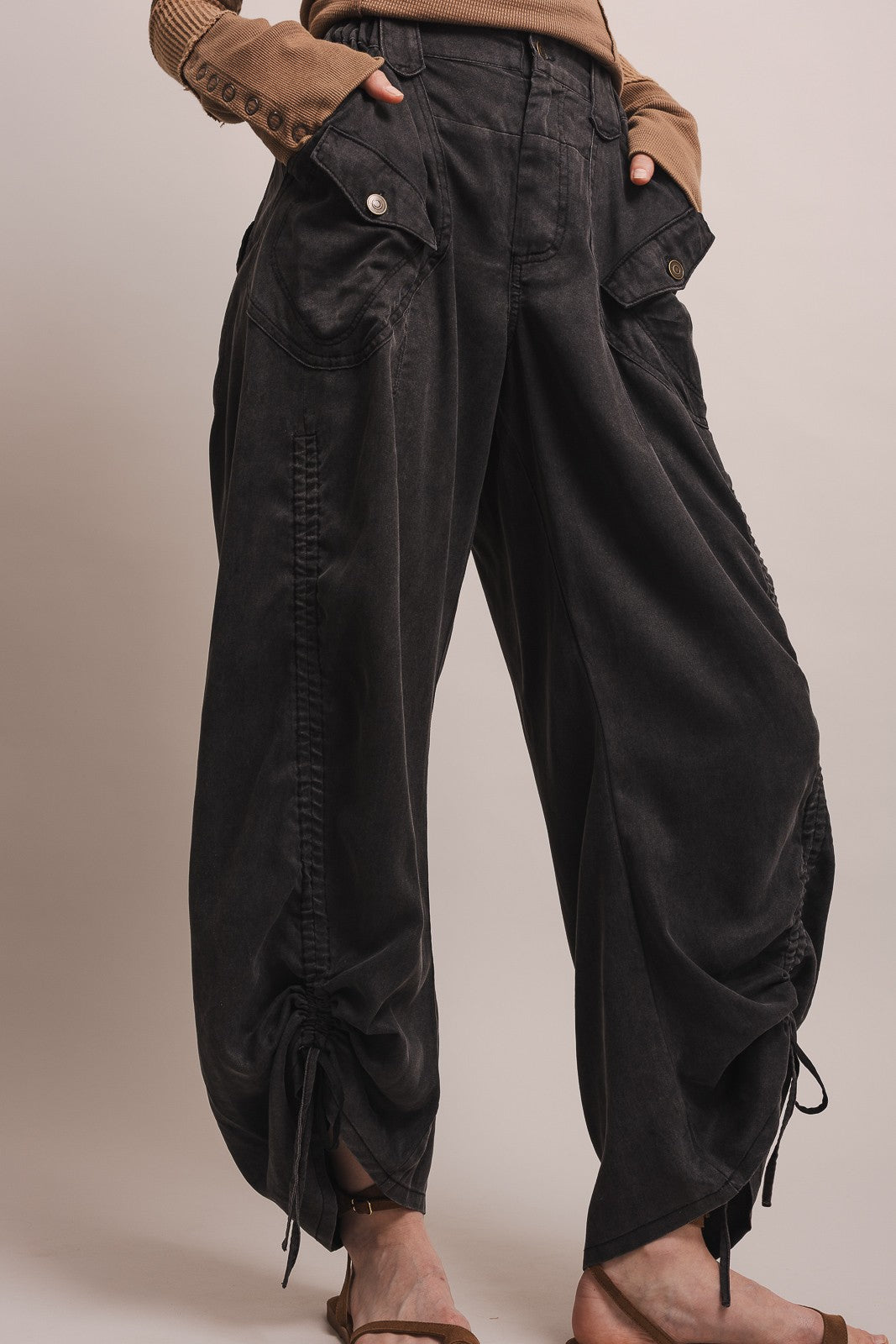 BLUE VELVET Ruched Leg Cargo Pants