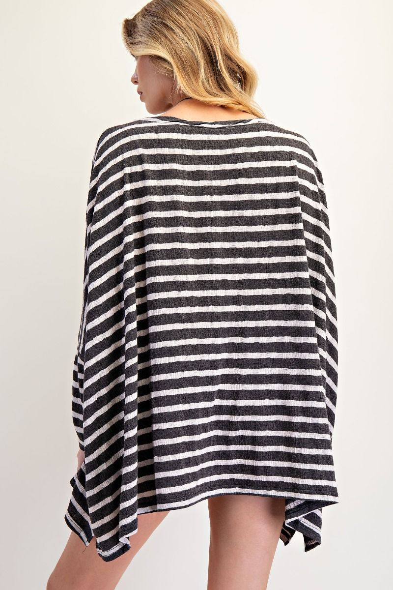 EASEL Plus Striped Oversized Top